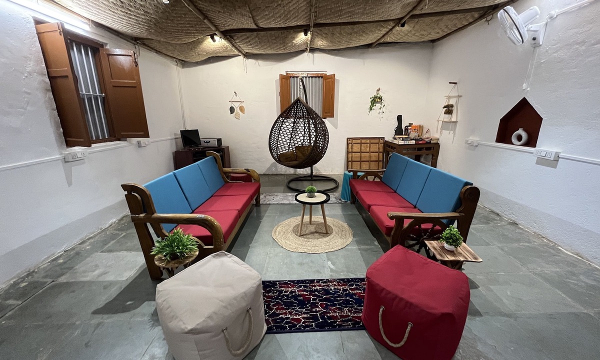 Ambavna House | Vanilla Farms- Aesthetic Homestay perfect for Hikers, Birdwatchers & Astronomers