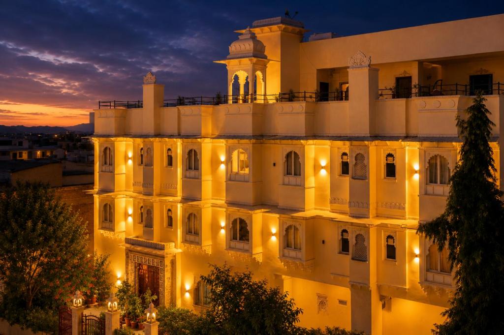 Gayariawas Hotel | Vasant Villas A Boutique Hotel with Swiming Pool