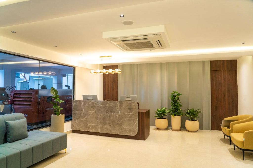 Kondapur Hotel | Vasatee Kondapur