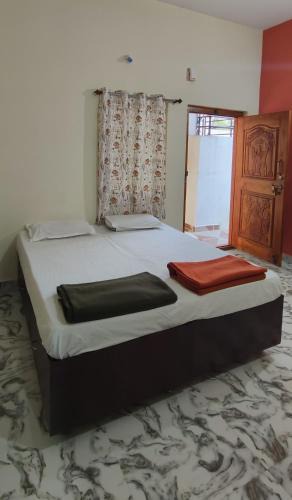 Kamalapur House | Vasavi Villa Hampi