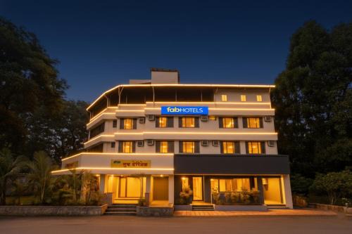 Kalamboli Hotel | Via Guru Heritage