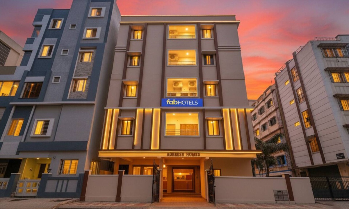 Kondapur Hotel | Via Prestige Castle - Nr. HITEX Exhibition Center, Hitech City