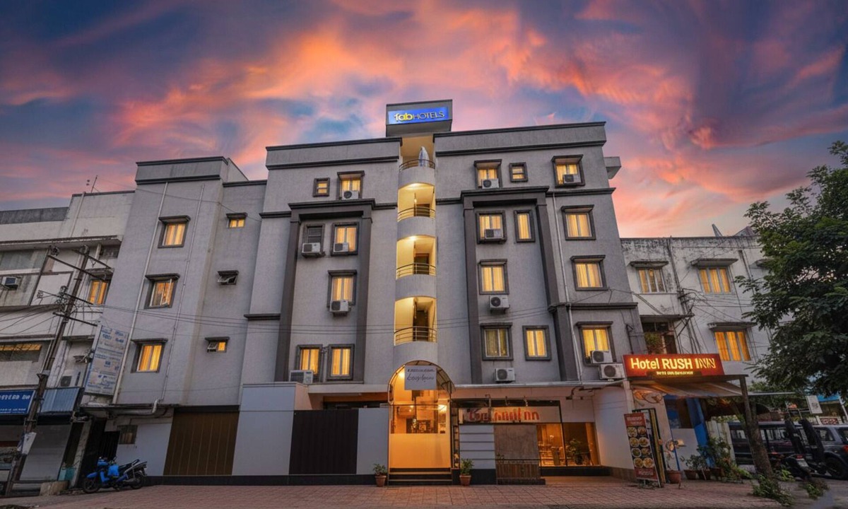 HITEC City Hotel | Via Rush Inn