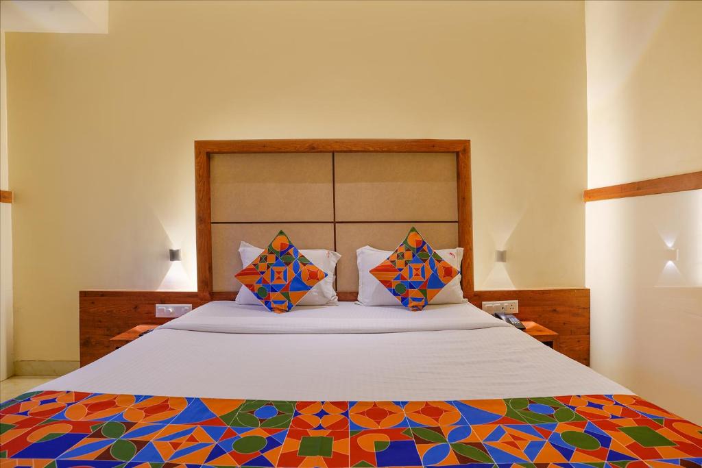 Rabale Hotel | Via Super 7 Inn