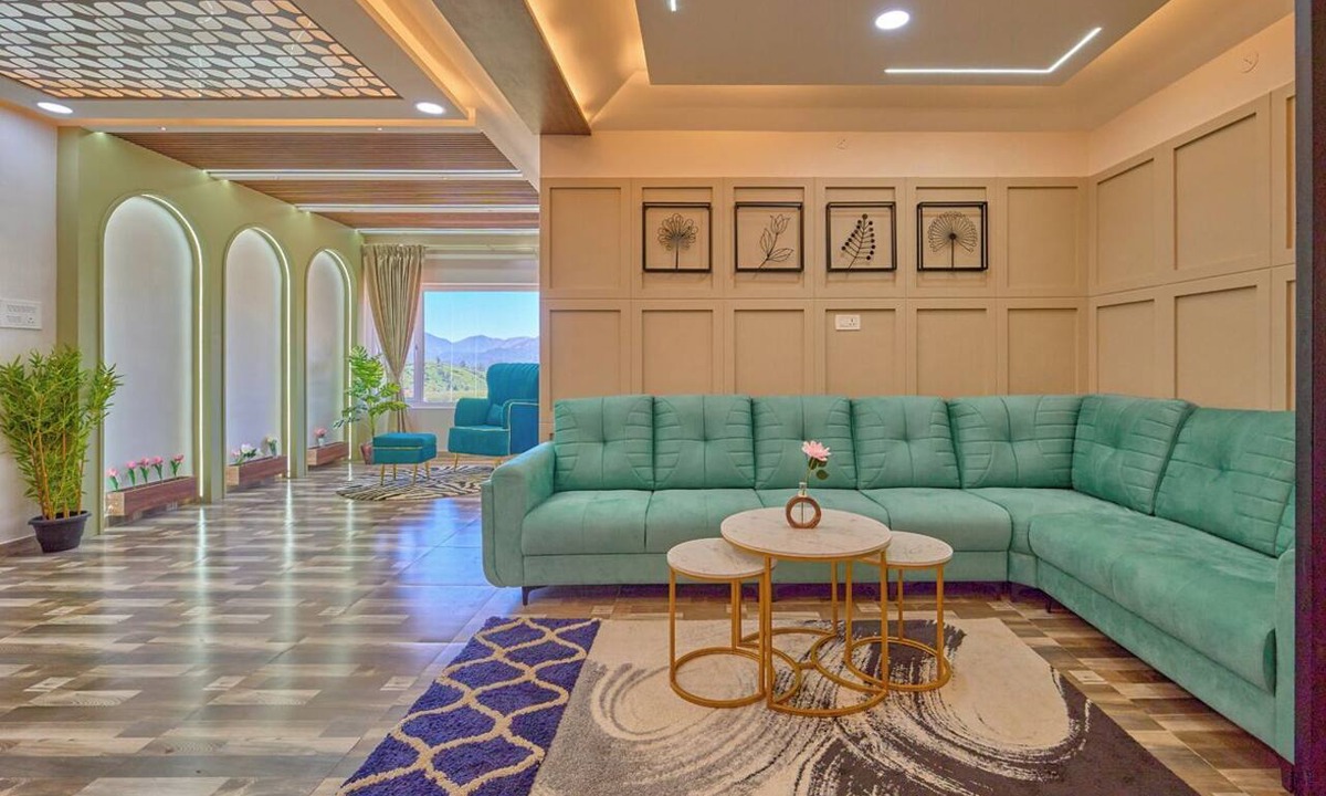 Ooty Resort | Vihani's Western Clouds by VOYE HOMES