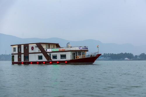 Khordha Boat Rental | Vikash Eco Resort