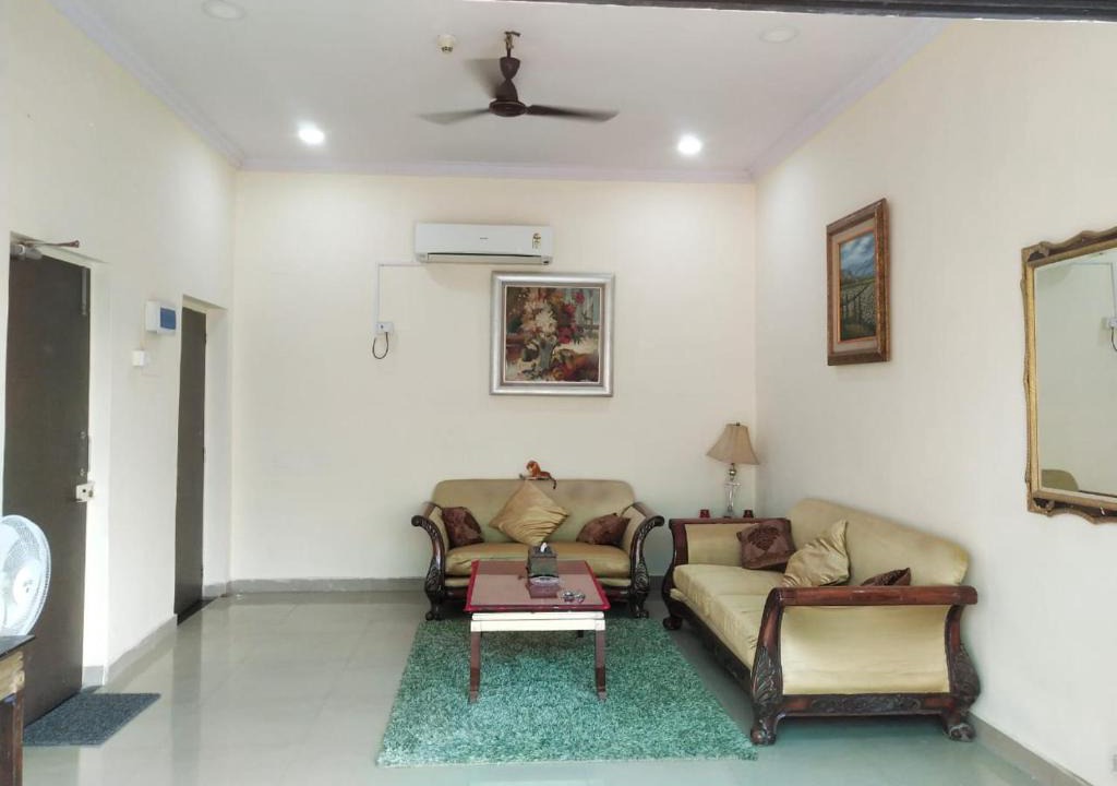 Aarey Colony Apartment | villa royal Palms Aarey milk colony Goregaon East