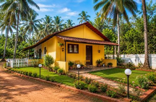 Fatona Hotel | Vinsons Cottages