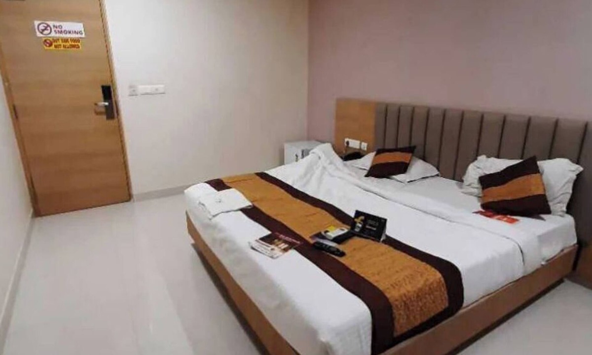 Hyderabad House | Viraaj Suites - Very near to Miyapur junction, Unit 10