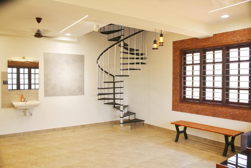 Adyar Apartment | Vishaal Estate And Farm House
