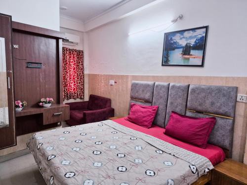 Dehradun Hotel | Vishal Paradise