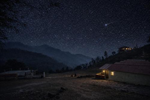 Ninnimamidi House | Vistara Resort - 15BR Cottages in Araku Valley