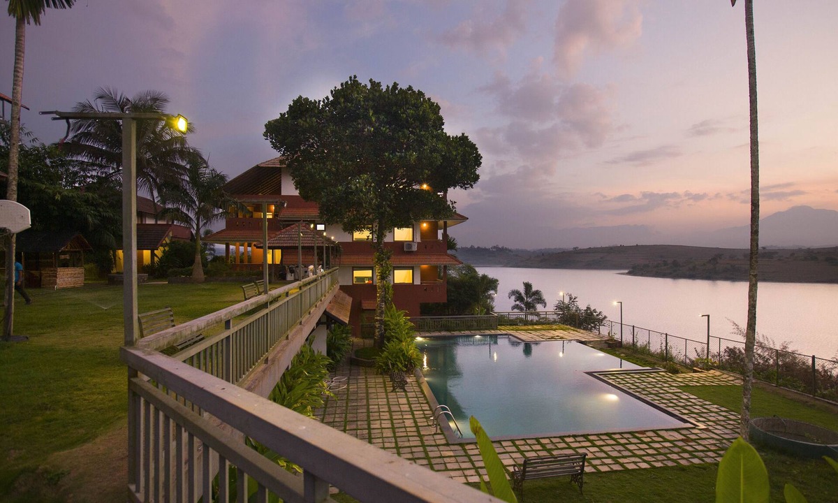 Sulthan Bathery Hotel | Vistara Resort