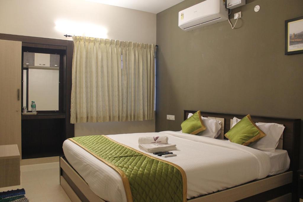 Madurai Hotel | Viswa Residency by Azalea