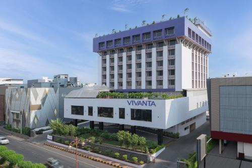 Vijayawada Hotel | Vivanta Vijayawada, MG Road