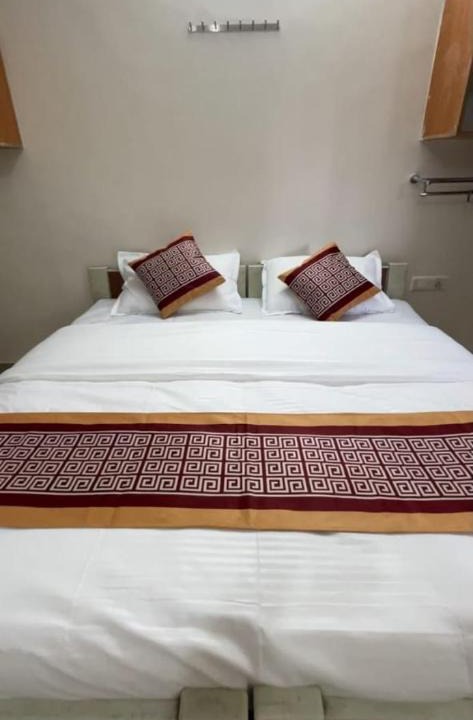 BTM Layout Hotel | Vp residency