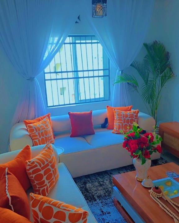 Manyimbo Apartment | Wavefront Buxton Point Mombasa Town With Ac, Pool and Few Minutes to Nyali
