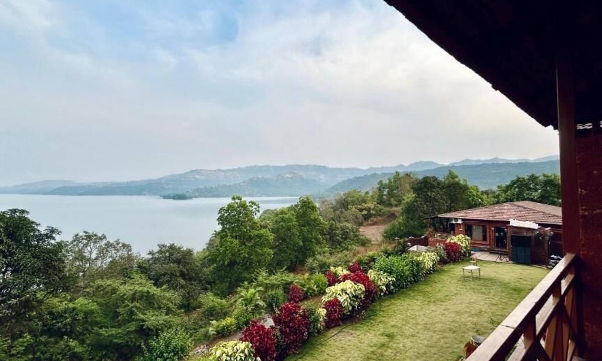 Ambavna Resort | Waves and Vibes Resort