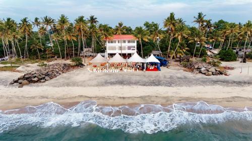 Aryad South Hotel | Waves 'n' Winds Alleppey