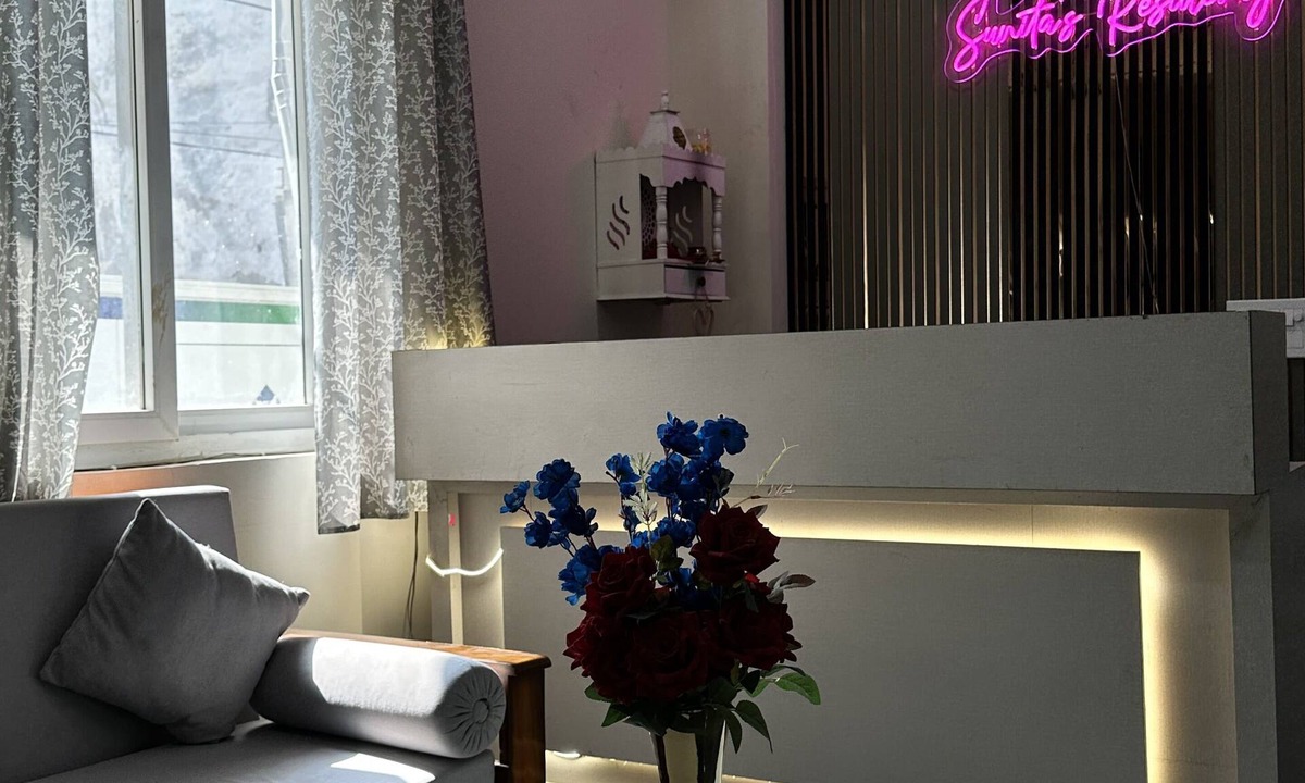 Udyog Vihar Hotel | Welcome to SUNITA’S RESIDENCY, your ideal residence near Cybercity in Gurugram.