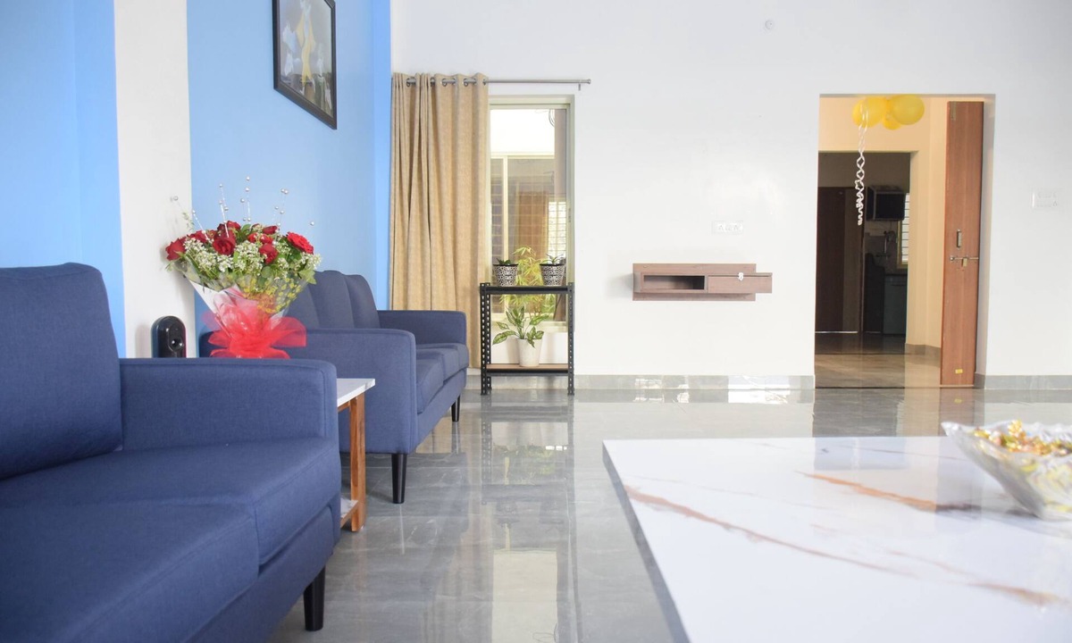 Bhopal Bed & Breakfast | Welcome to The Autumn Leaves Bhopal