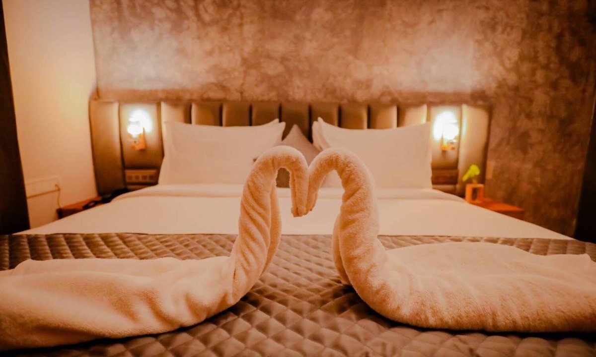 Hunsur Hotel | White Lake Resort