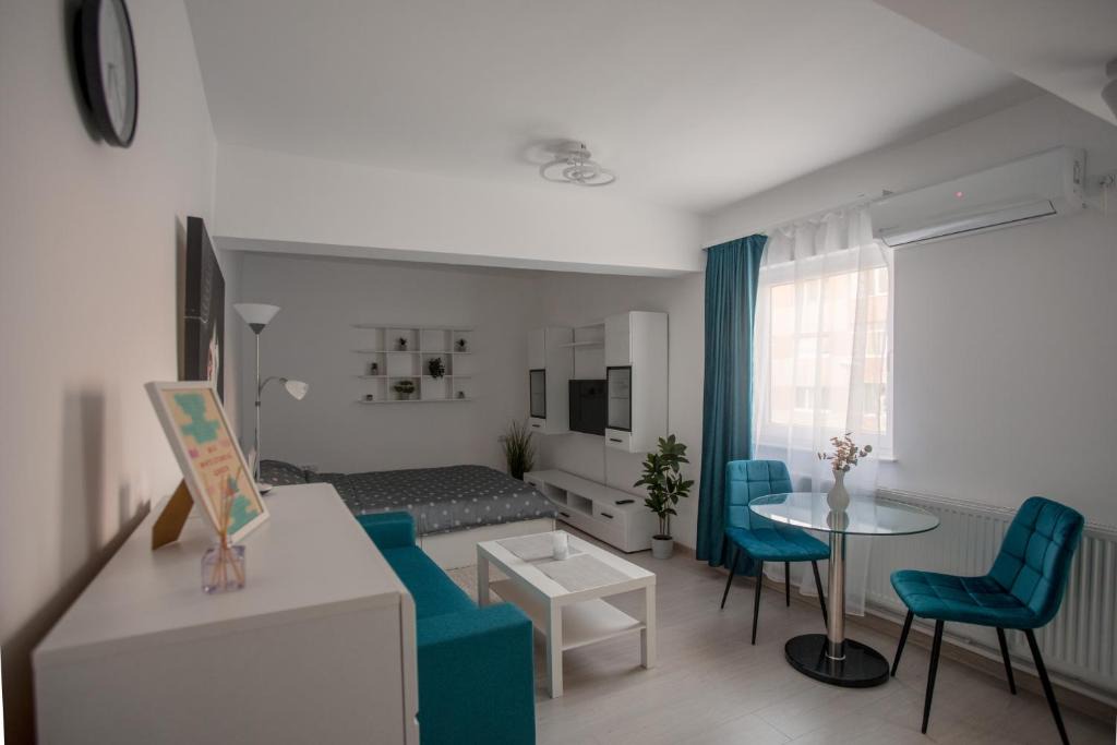 Alba Iulia Apartment | White Studio Center