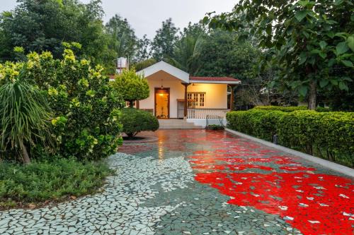 Narasapura Villa | WhiteLotus Villa by StayJadeJacuzzi30min Airport