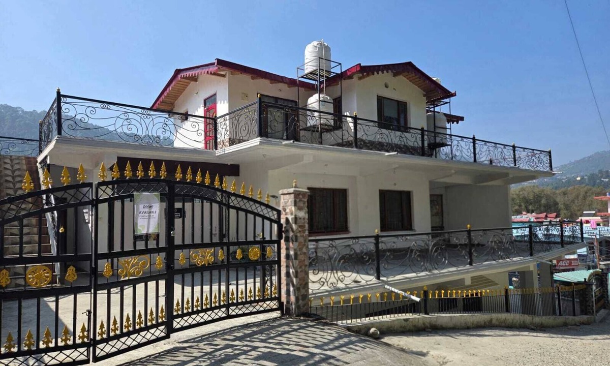 Amritpur House | Wonderful 4 bedroom house in soothing Bhimtal Nainital getaway
