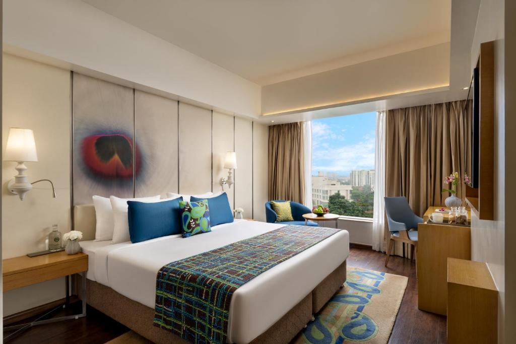 Indore Hotel | WOW Crest, Indore - IHCL SeleQtions