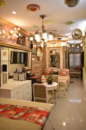 Pulikeshi Nagar Hotel | Ya Inn Rooms & Suites