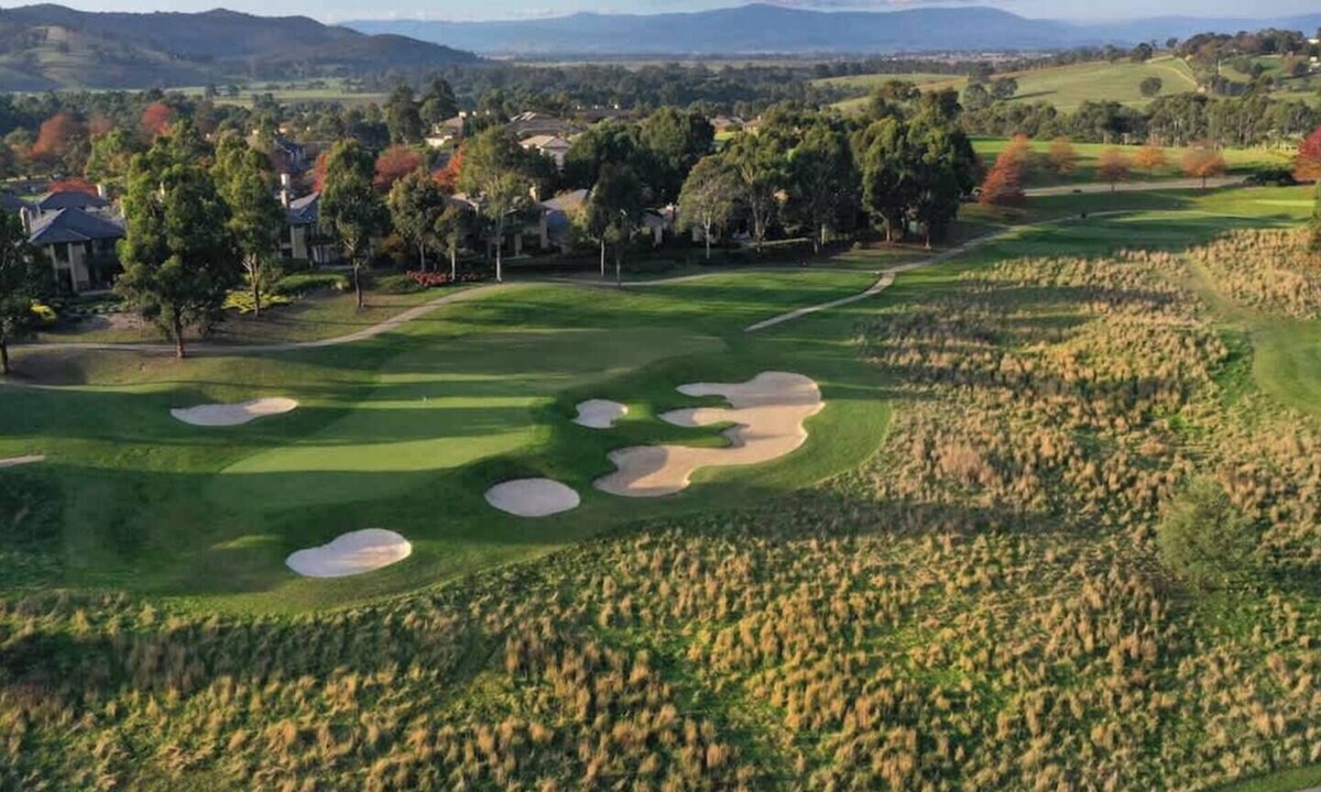 Chirnside Park House | Yarra Valley Serenity House in Golf Course Resort