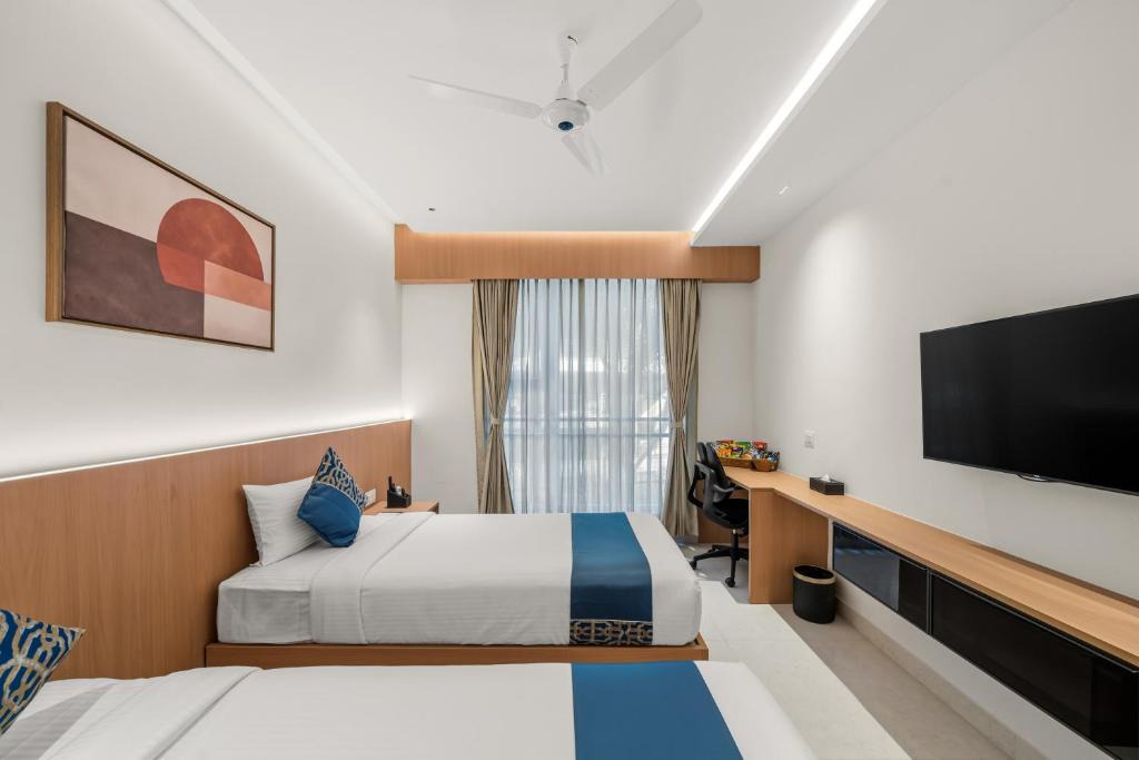 Bengaluru Hotel | Yolotel-Off airport road