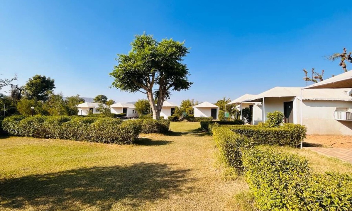 Village Hokra Resort | Yuvraj Fort