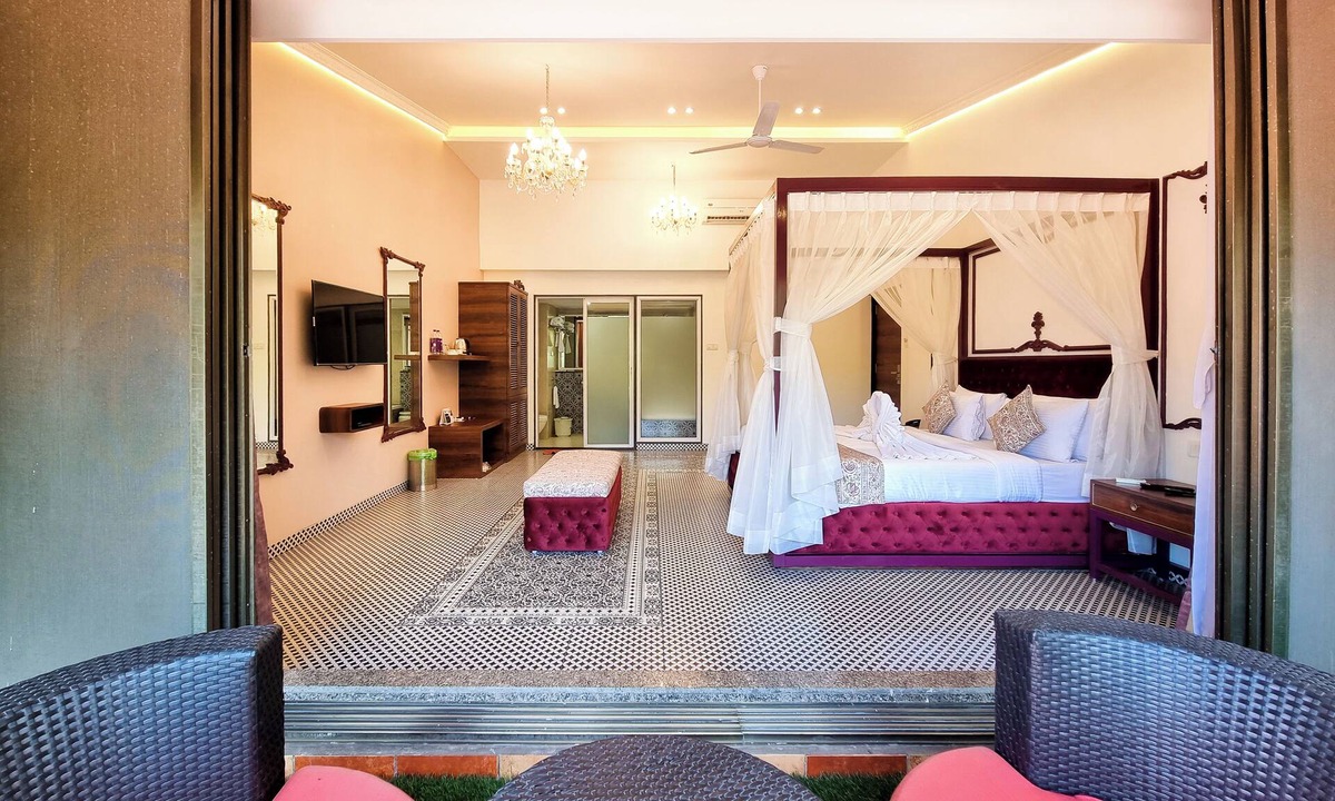 Khandala Hotel | Zaras Resort