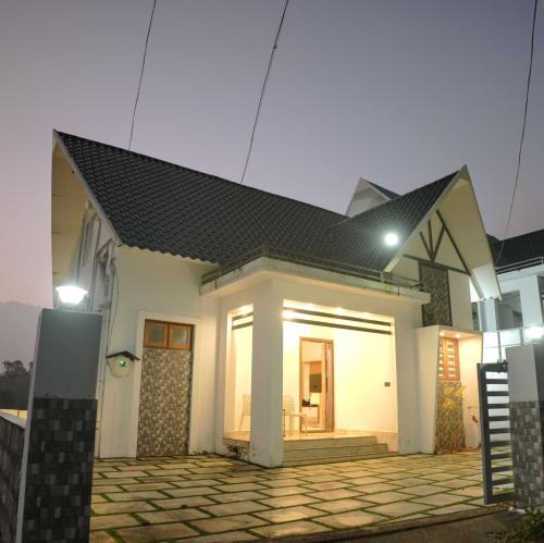 Peermade Apartment | ZERA cottage