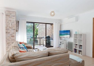 54 'Bay Parklands', 2 Gowrie Avenue - air con, pool, tennis court,child friendly