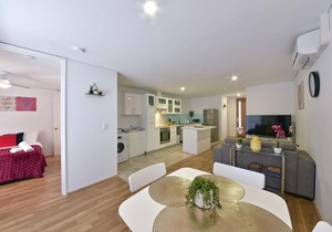 Belmont apartment near Perth City 3404 in Perth