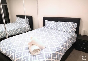 Boxhill 2bedder Apartment close to everything in Box Hill