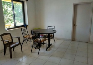Goa, Siolim, spacious 2 bedroom Apartment, front + rear balconies