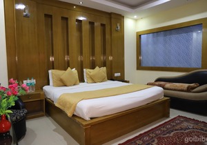 Hotel Raj Mandir