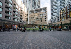 Modern 2 Bedroom Apartment in Darling Harbour in Sydney