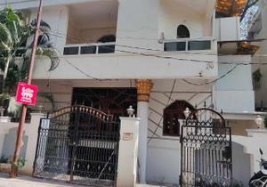 OYO Flagship R-Residency Near Birla Mandir