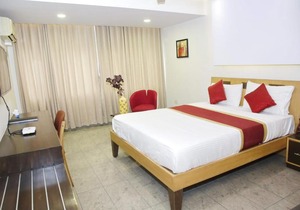 SmartStay Luxury 3BHK Apt-M G Road area