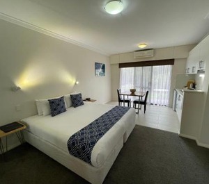 Margarets Beach Resort 