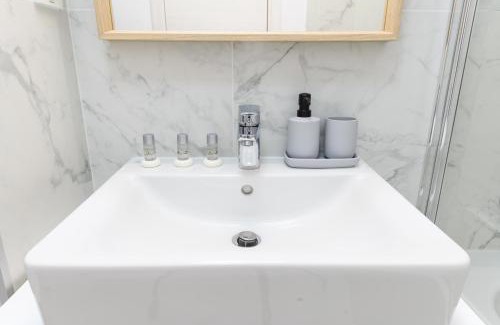 Aviatiei Apartment | NorthApartments