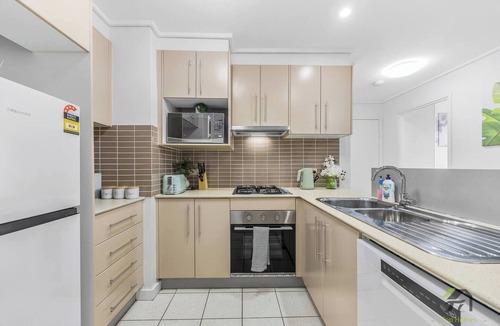 Wentworth Point Apartment | 位于Wentworth Point 2房2卫的乌托邦公寓
