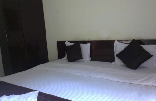 Kalyani Nagar Apartment | 1 BR Apartment in Kalyani Nagar, Pune, by GuestHouser (9F74)