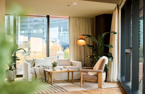 Docklands Hotel | 1 Hotel Melbourne