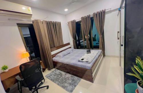 Malad West House | 1 private room with free food at gorgaon